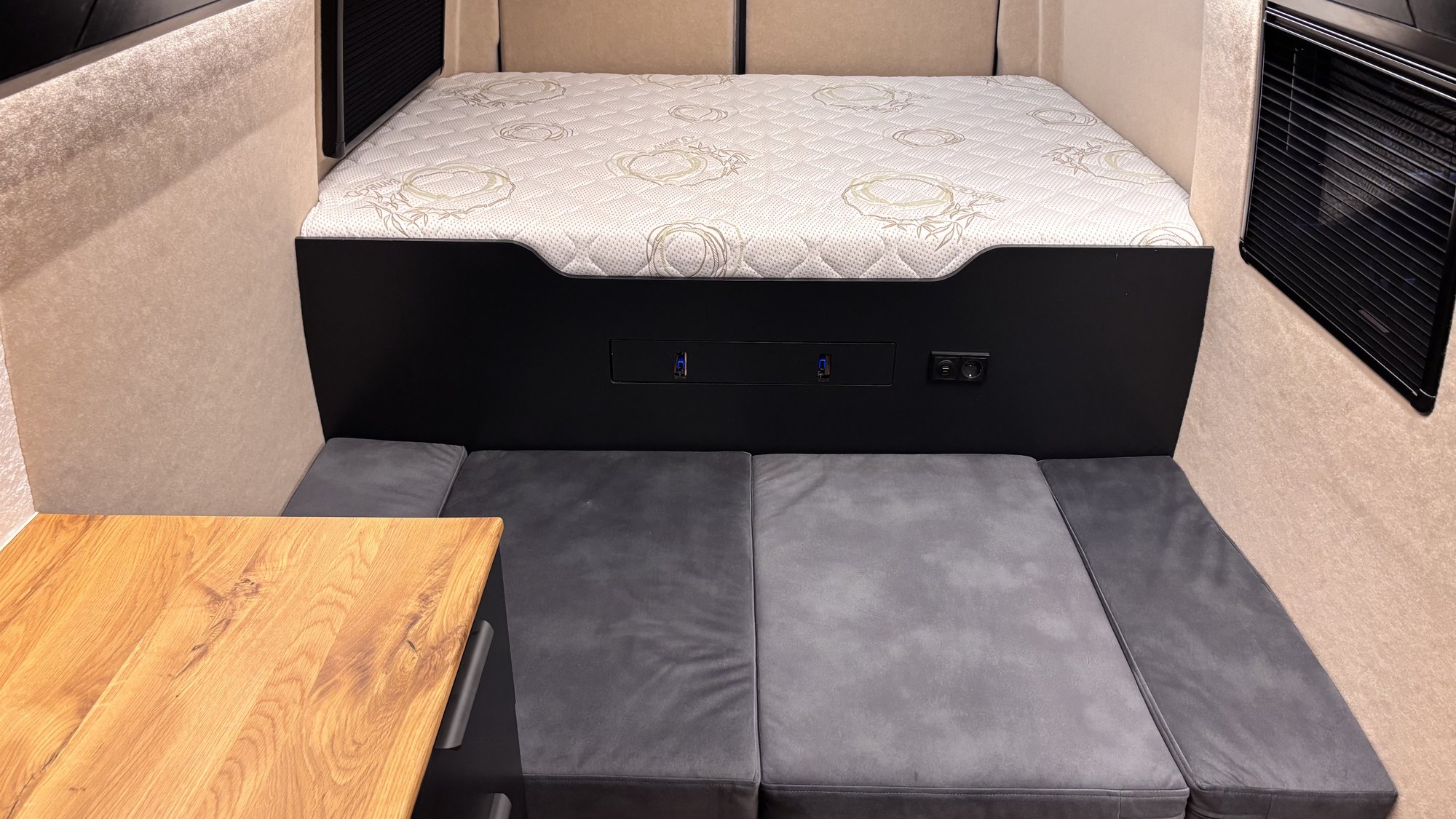 Iveco Camper Conversion detail 11