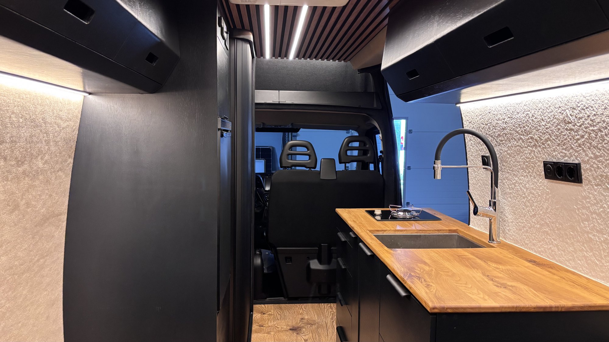 Iveco Camper Conversion detail 12
