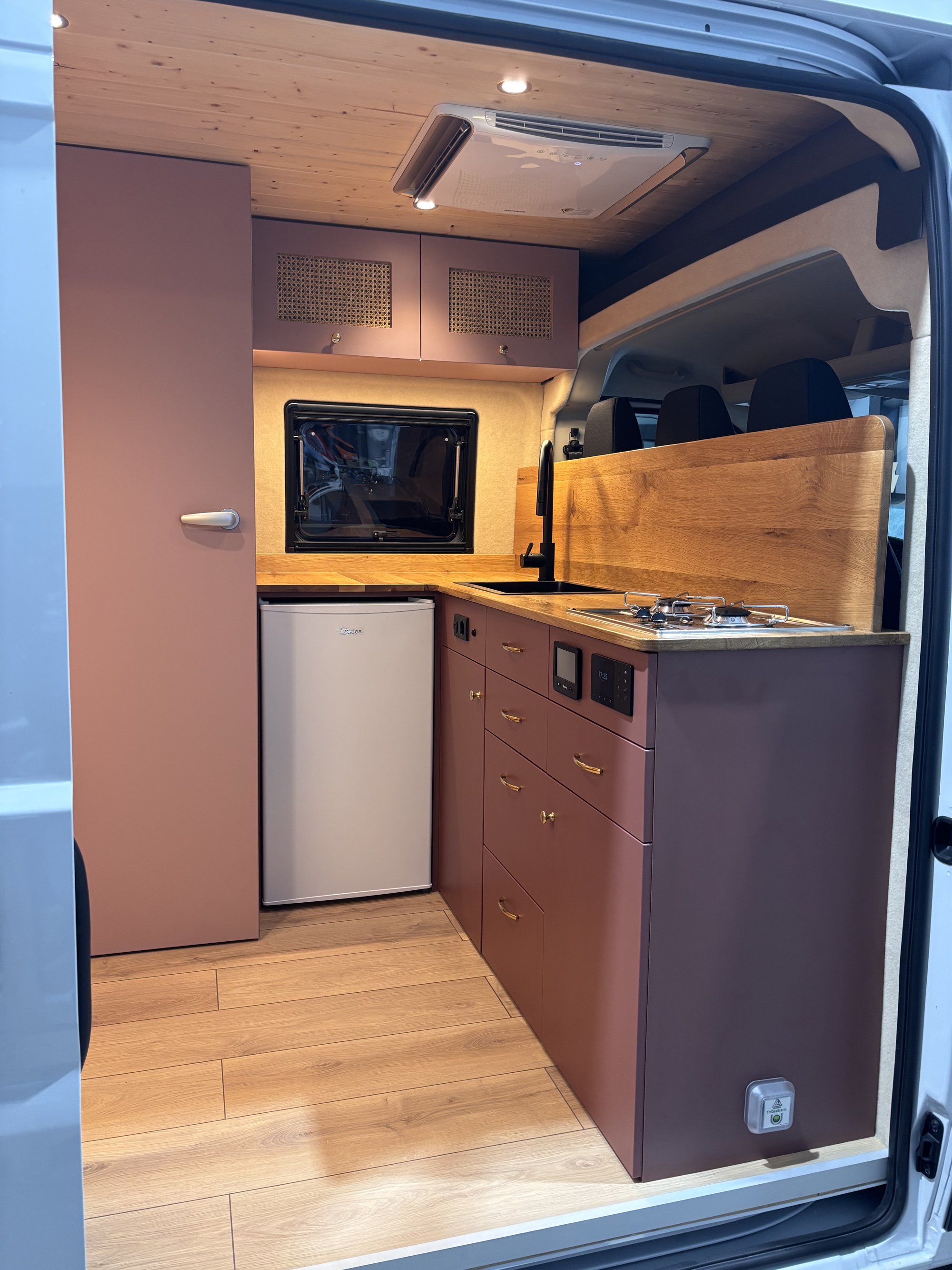 Pink Camper Conversion detail 3